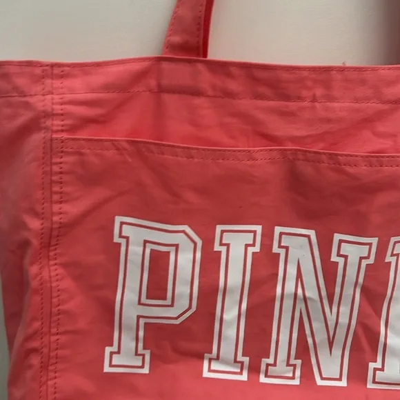 Victorias Secret Pink Zippered Tote Bag. - Picture 2 of 5